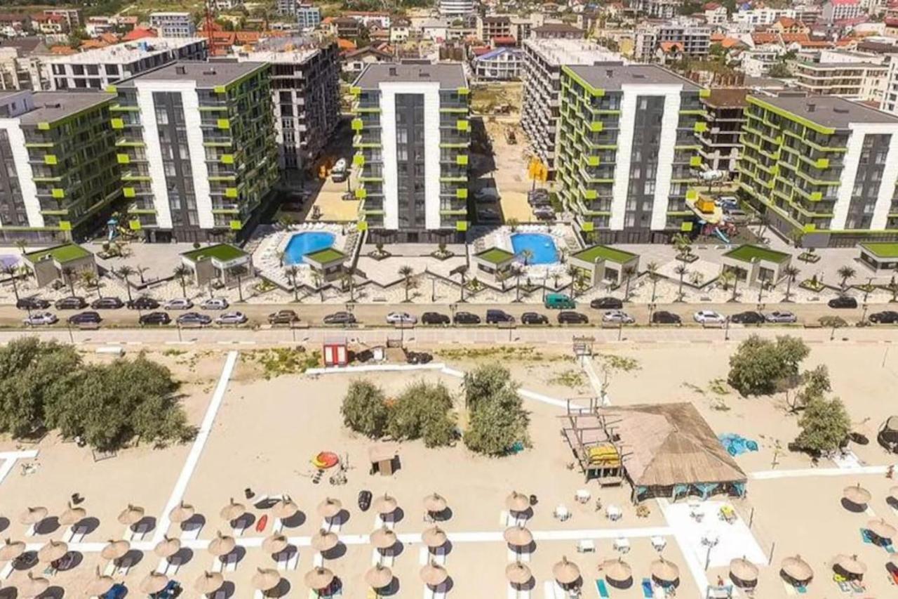 Blue Apartment In Spa N Pool Beach Resort Năvodari Exterior foto