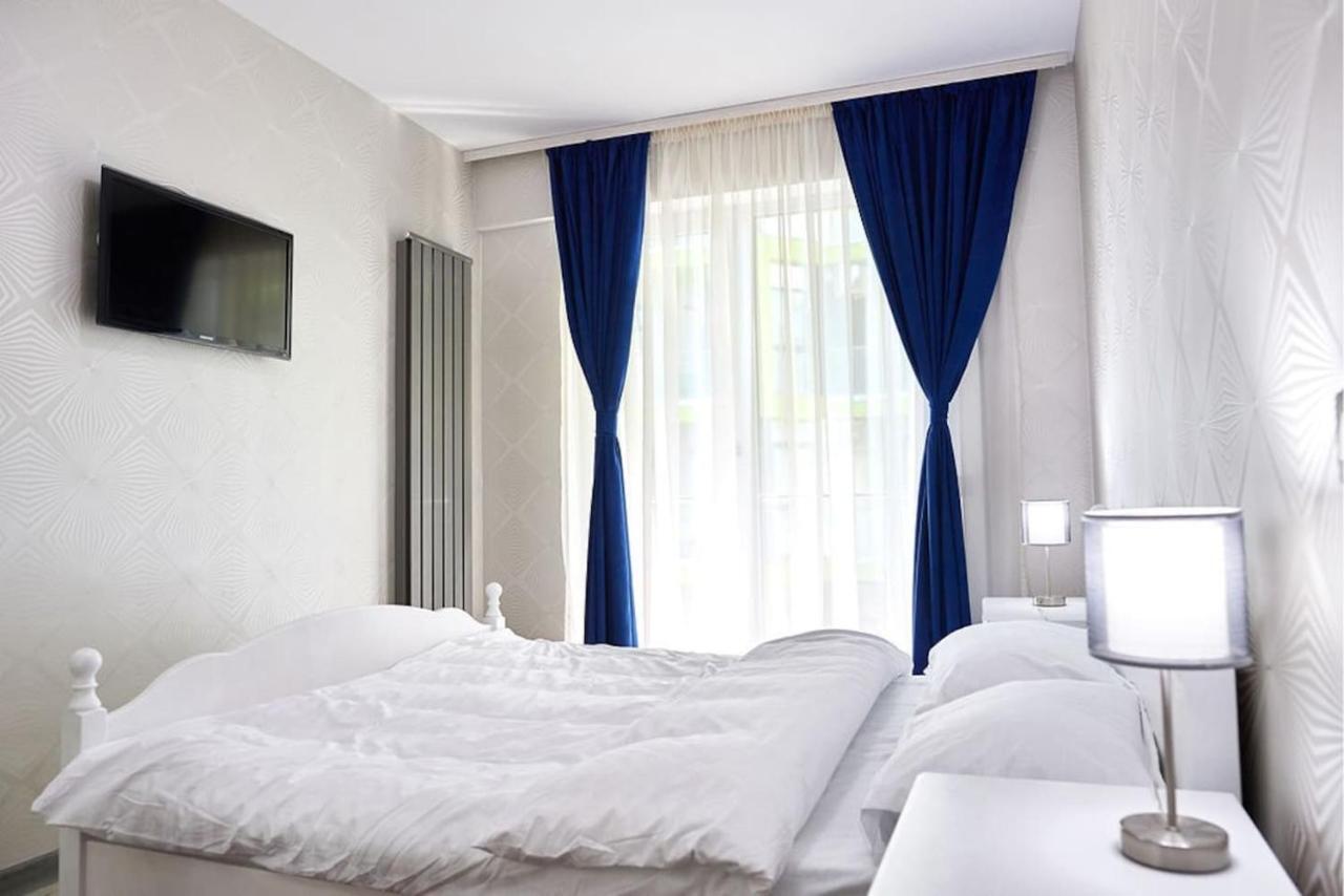 Blue Apartment In Spa N Pool Beach Resort Năvodari Exterior foto
